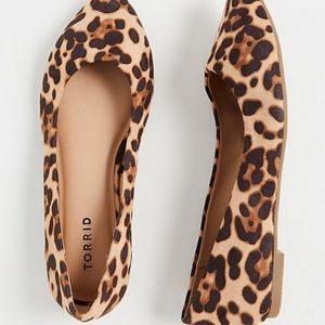 LEOPARD FAUX SUEDE POINTED TOE FLAT